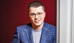 Гусар - главный актер Гарик Харламов
